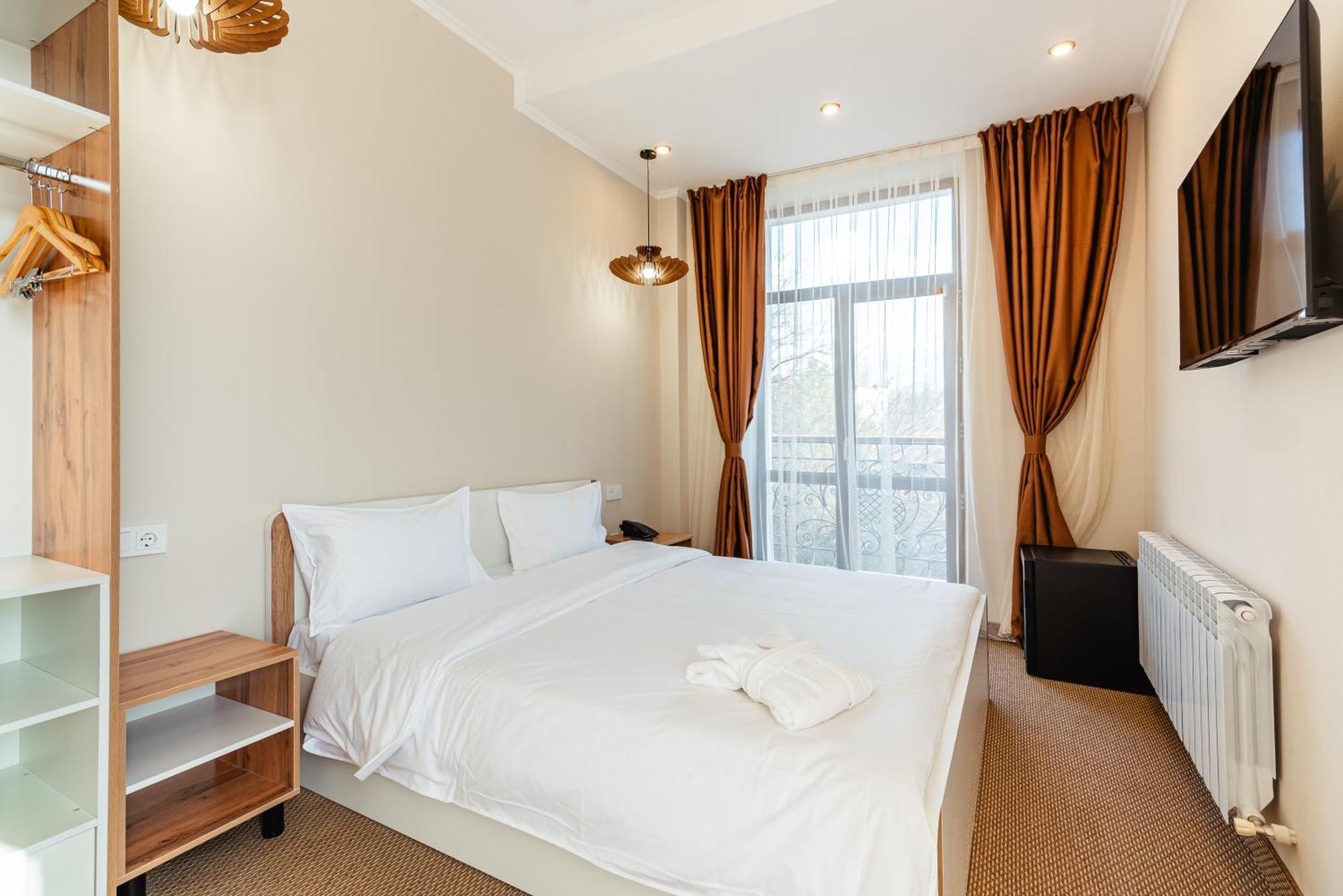 Aykun Hotel Almatı Dış mekan fotoğraf